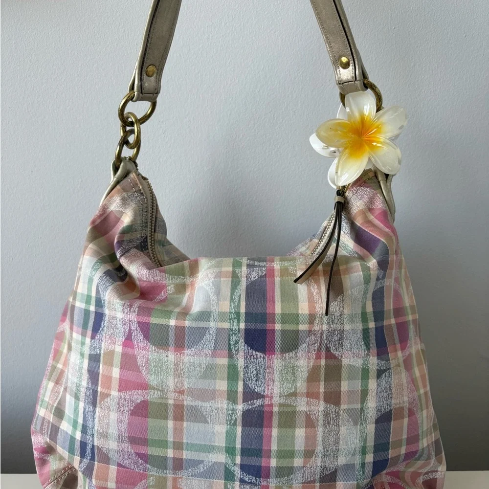 SOLD Coach Poppy Pink Pastel Plaid Shoulder Bag with Gold Hardware - Picture 3 of 11